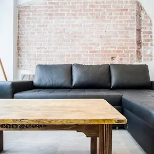 https://moderno-estudio-loft-chamartin.besthotelstoledo.com